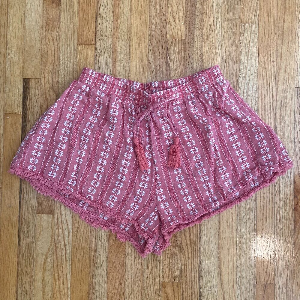 LUSH Red Short Shorts with Flower Pattern and Tassels Size M